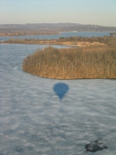 winter air balloon flight over Spruce Run Park. See the water frozen solid !
